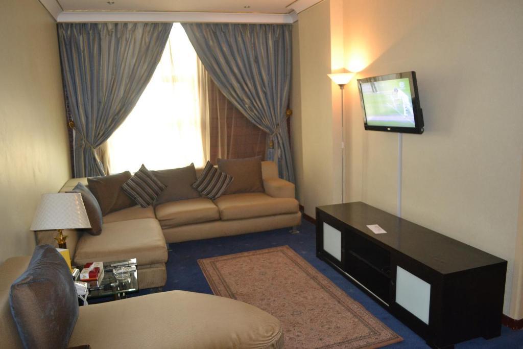 Bilqase Throne Hotel Dammam Zimmer foto